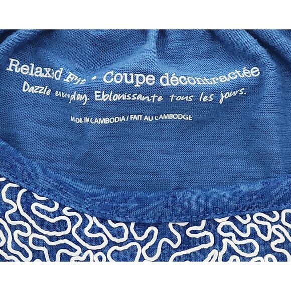 Blue White Round Neck Sleeveless Top 2X Plus Lightweight Soft Flowy Stretch - Picture 4 of 5